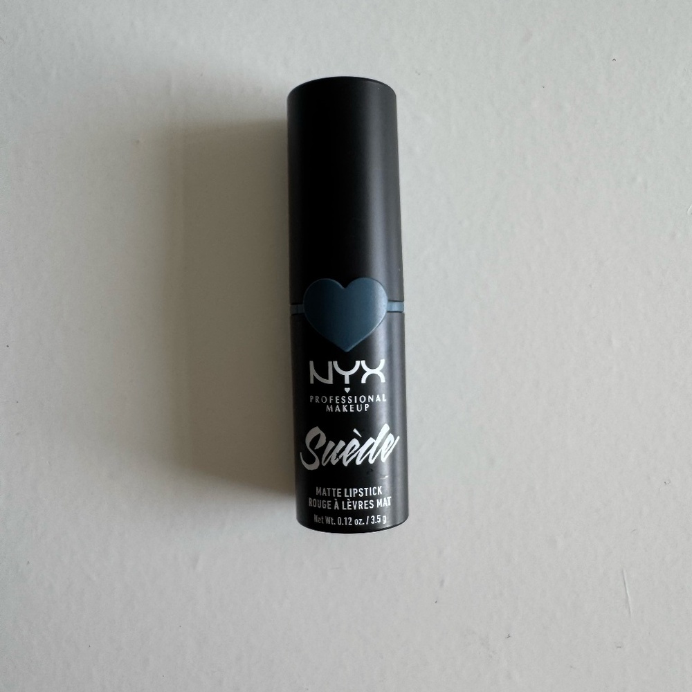 NYX Suede Matte Lipstick Ace / Ex's Tears